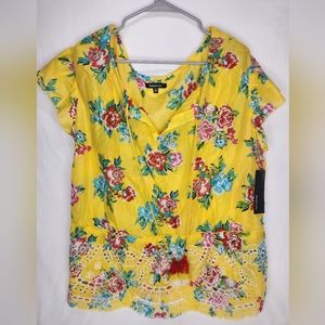 Relativity Women's Yellow Floral 2XL Blouse